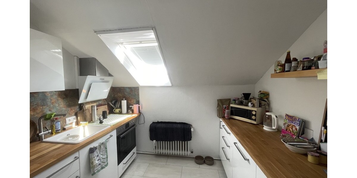 69 m² zum Wohlfühlen – Dachgeschosswohnung mit Stellplatz - Dachgeschoßwohnung Bad Honnef / Aegidienberg Aegidienberg | Angebot:27133833