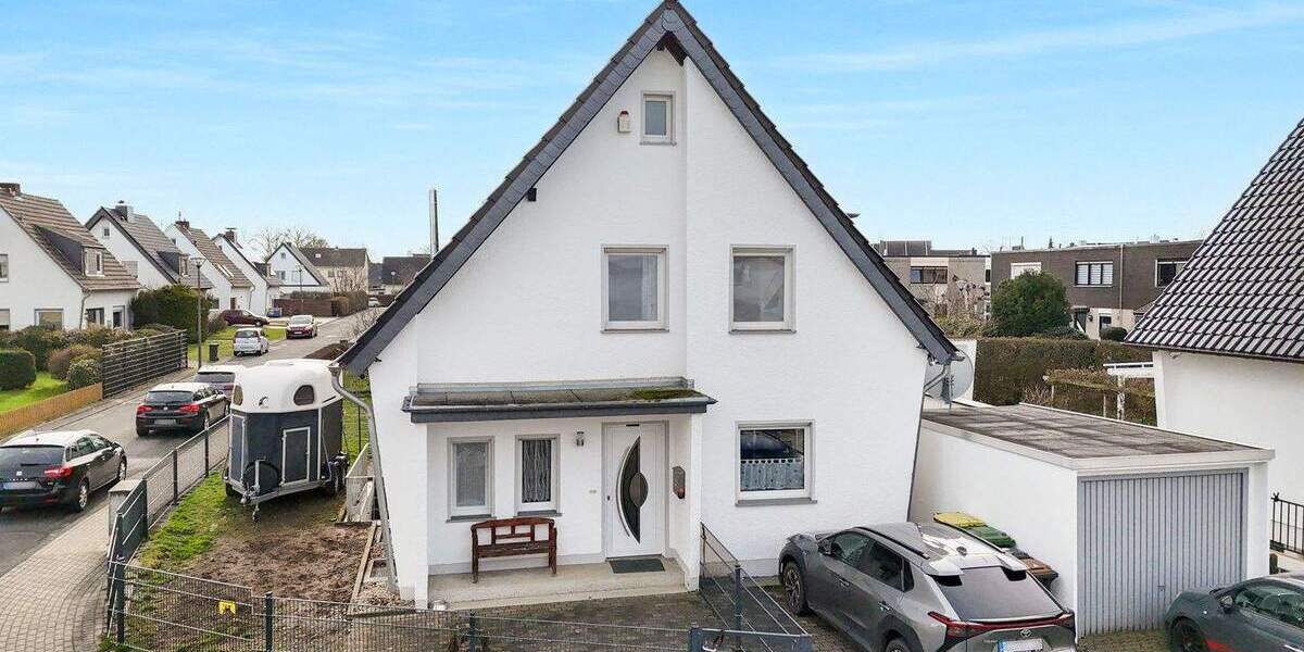 Einfamilienhaus Troisdorf Spich - 4 Zimmer, 113 m&sup2;, 495.000&euro; | Angebot:25685041