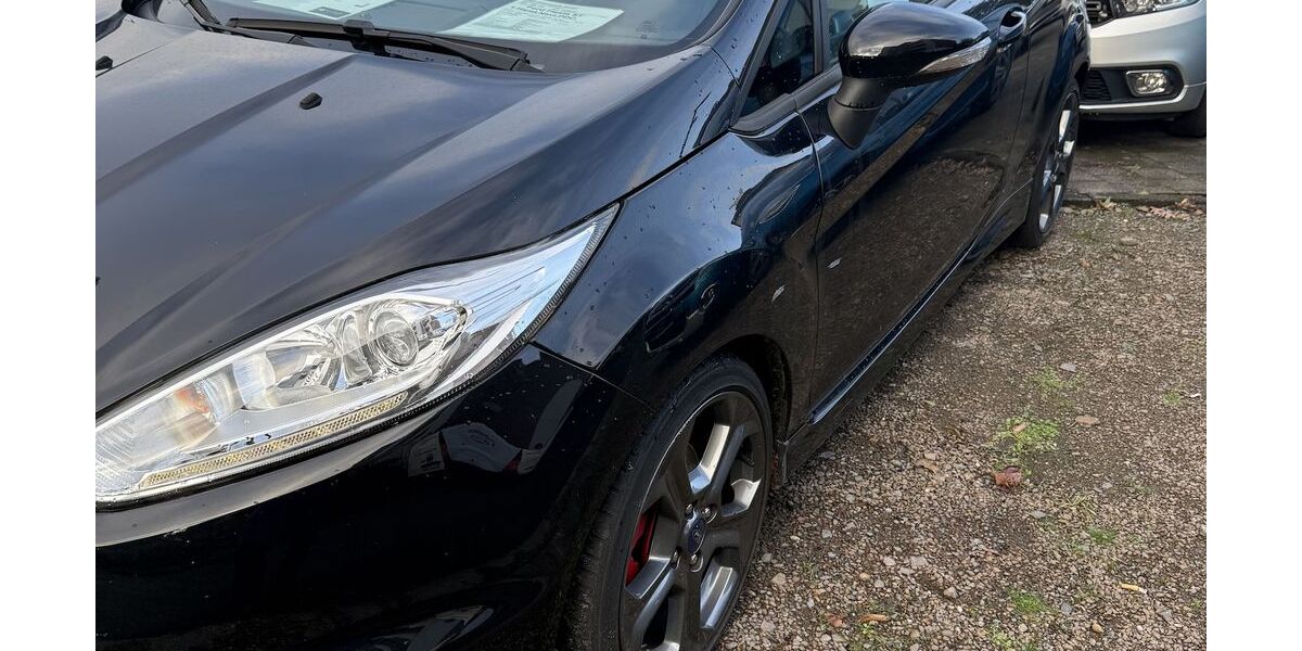 Ford Fiesta 35.000 km 15.450 &euro; Bergisch Gladbach 51427