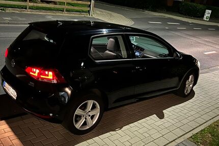 VW Golf 270.000 km 7.690 &euro; Troisdorf 53840