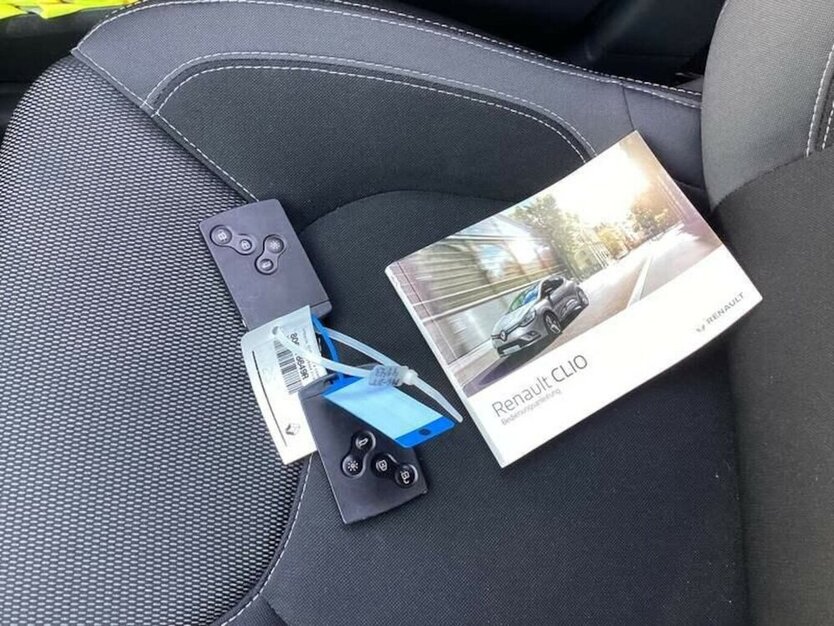 Renault Clio Cargo 2-Si Klima Navi Temp 1Hd ZahnrNeu EU6 100.000 km 7.000 € Erftstadt 50374