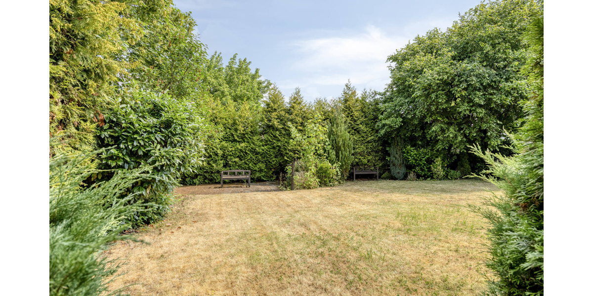 Top Lage in Flamersheim: Sehr gepflegtes EFH mit traumhaftem Sonnengarten auf großem Grundstück! - Einfamilienhaus Euskirchen / Flamersheim Flamersheim | Angebot:27009062
