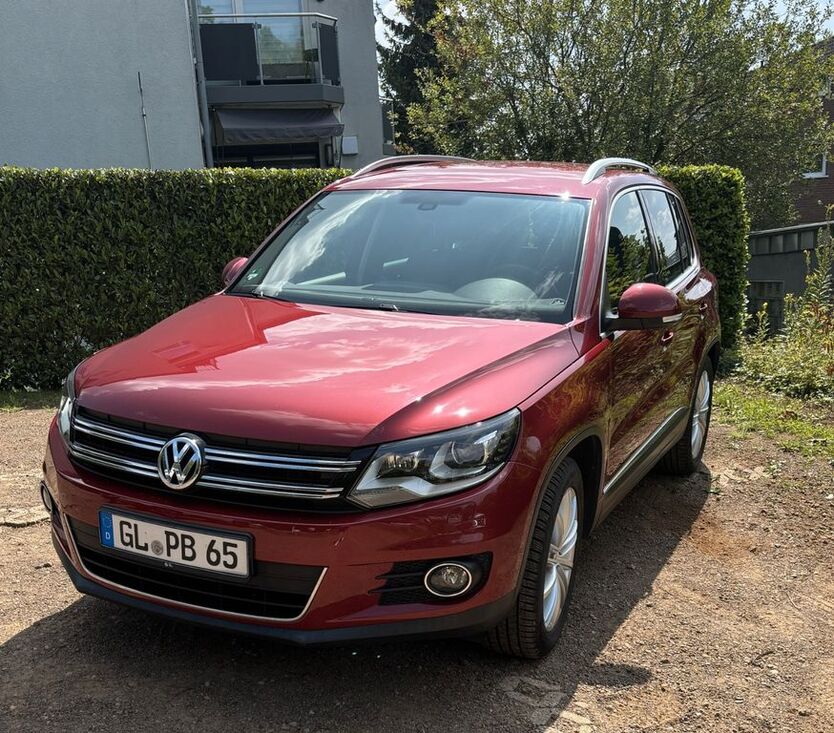 VW Tiguan 110.878 km 12.000 € Bergisch Gladbach 51467