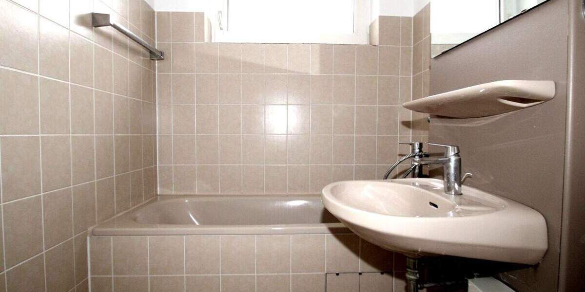 Etagenwohnung Bonn / Brüser Berg Brüser Berg - 2 Zimmer, 63 m&sup2;, 565&euro; | Angebot:25769800