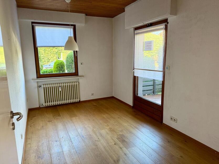 Mehrfamilienhaus IN BEGEHRTER LAGE VON REFRATH