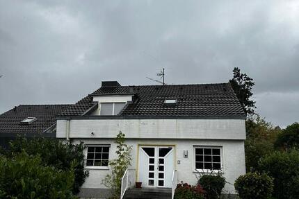 Sehr helle 3-Zimmer Wohnung in Zweifamilienhaus in Bonn Duisdorf zimmer