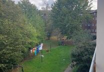 3 Zimmer Wohnung mit Balkon und Badewanne
