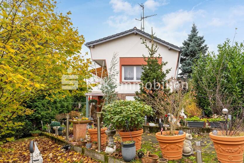Freistehendes Einfamilienhaus für Kapitalanleger! zimmer