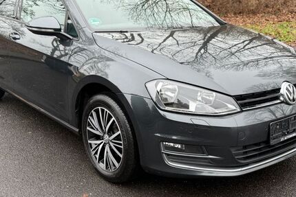 VW Golf 104.800 km 12.999 &euro; Bonn 53127