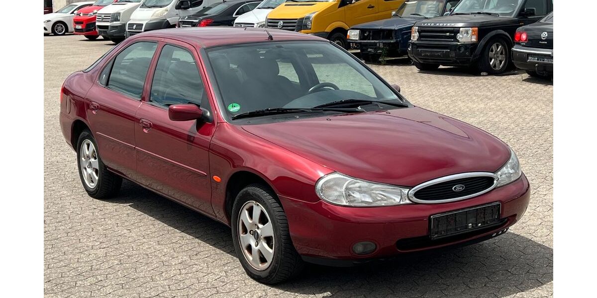 Ford Mondeo 83.420 km 3.950 &euro; Bornheim 53332