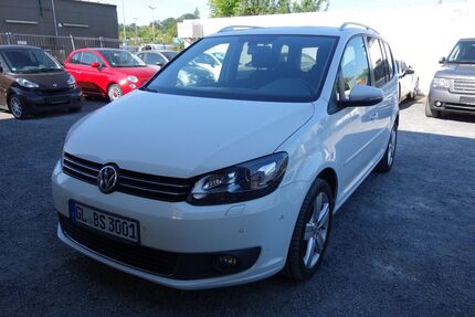 VW Touran 201.300 km 9.999 &euro; Köln 51149