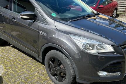 Ford Kuga 162.000 km 6.700 &euro; Köln 51069