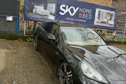 Porsche Panamera 320.000 km 13.000 &euro; Köln 50735