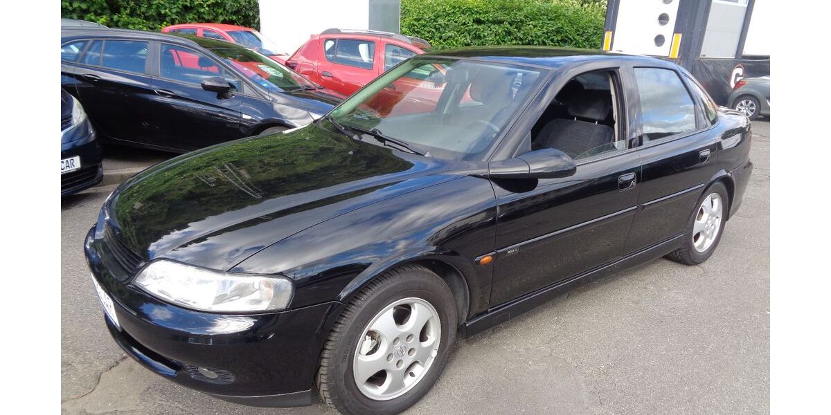 Opel Vectra 157.500 km 3.495 &euro; Remagen-Oberwinter 53424