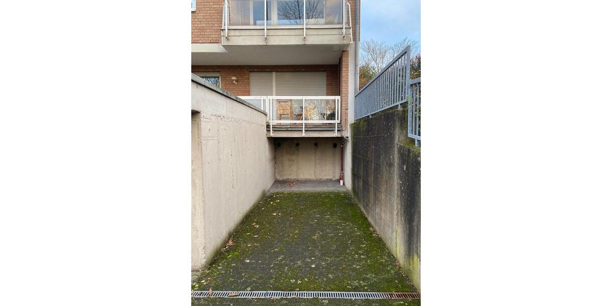 Garagen / Stellplätze Bergisch Gladbach Paffrath - 65&euro; | Angebot:26132448