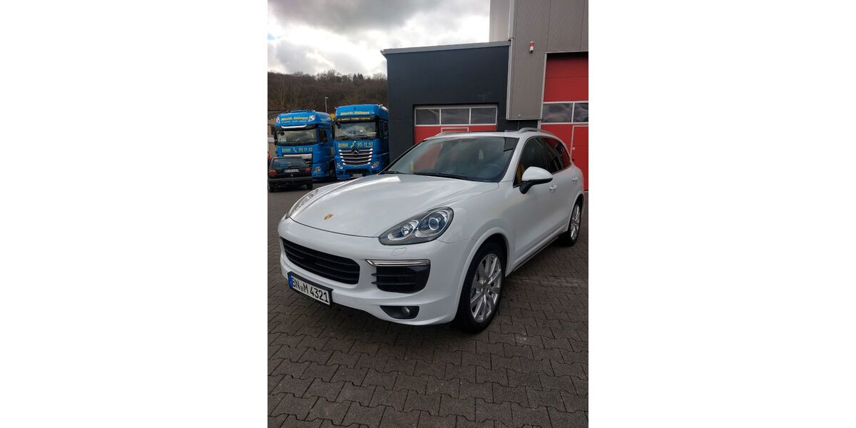 Porsche Cayenne 160.333 km 37.750 &euro; Bonn 53173