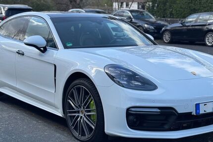 Porsche Panamera 155.000 km 48.999 € Bonn 53229