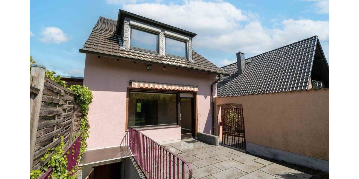 Einfamilienhaus Bonn / Holtorf Niederholtorf - 6 Zimmer, 104 m&sup2;, 435.000&euro; | Angebot:26306106