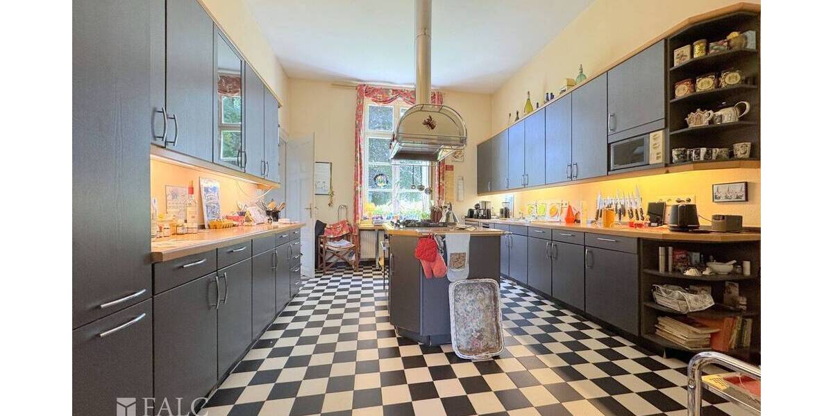 Gewerbeobjekt Bonn Mehlem - 1 Zimmer, 120 m&sup2;, 3.499.000&euro; | Angebot:26117625