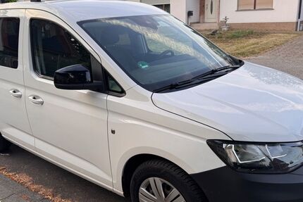 VW Caddy 189.200 km 12.380 &euro; Troisdorf 53840