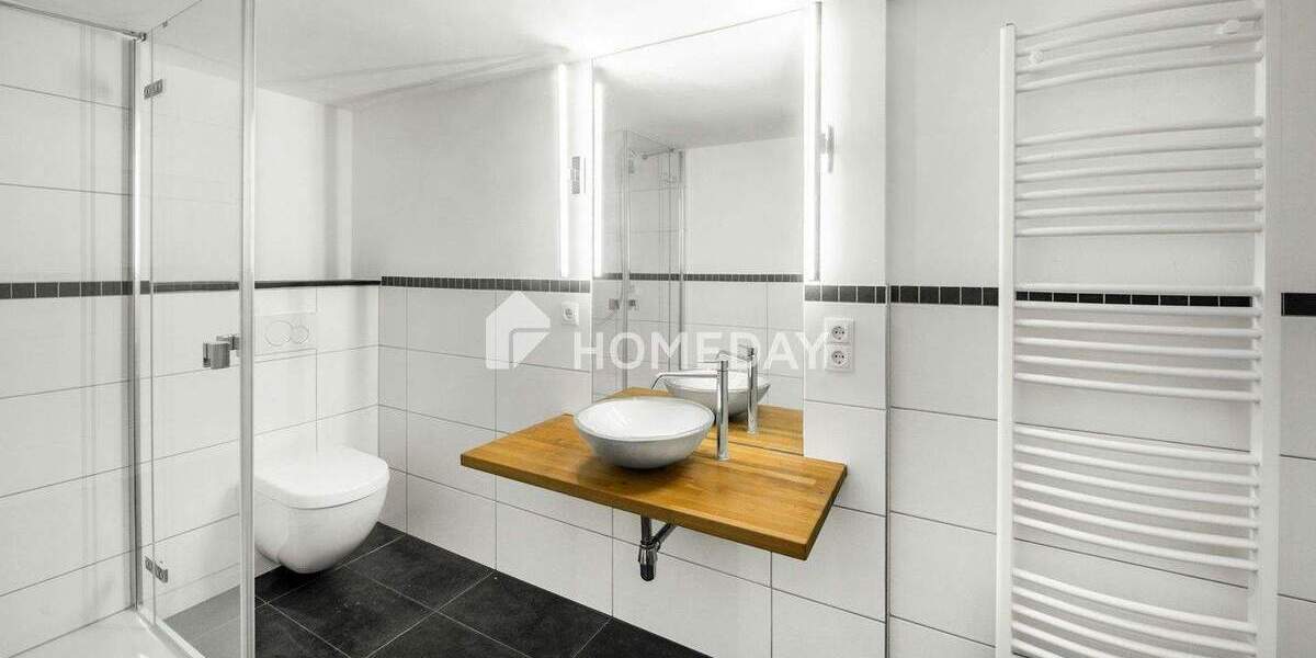 Etagenwohnung Bonn Kessenich - 2 Zimmer, 137 m&sup2;, 449.000&euro; | Angebot:25689678