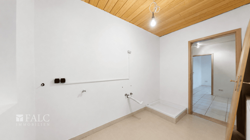 Einfamilienhaus Königswinter Hühnerberg - 5 Zimmer, 167 m&sup2;, 439.000&euro; | Angebot:26891702