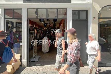 Funktionales Ladenlokal über mehrere Ebenen