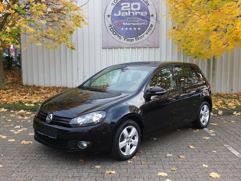 VW Golf 1.6TDi TEAM EINPARKHILFE SHZ TEMPOMAT 5-türig 159.855 km 7.904 € Köln 50858