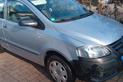 VW Fox 98.000 km 2.950 &euro; Köln 50858