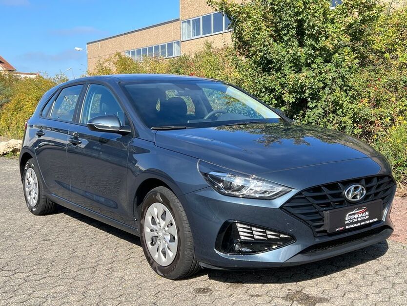 Hyundai i30 67.399 km 15.395 € Weilerswist 53919