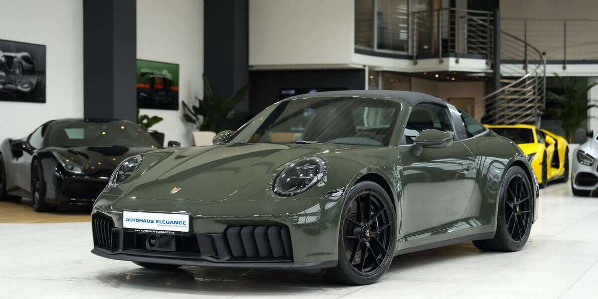Porsche 911 8.224 km 197.980 &euro; Köln 51147