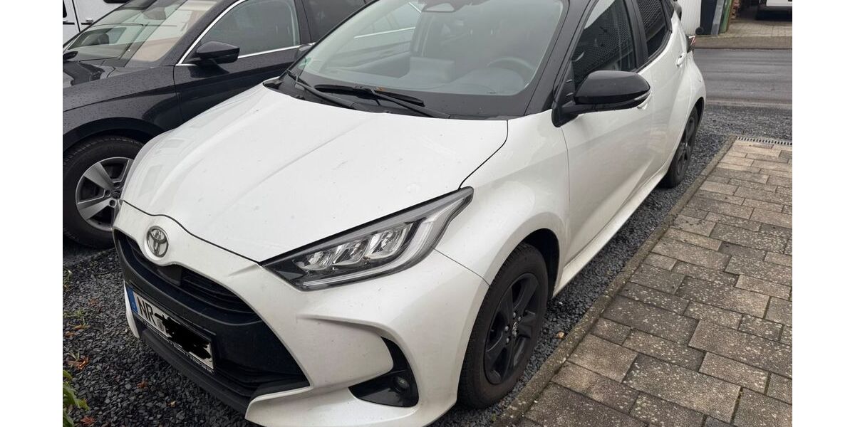 Toyota Yaris 10.350 km 21.500 &euro; Buchholz 53567