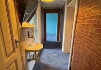 Befristete 4-Zimmer Wohnung im DG 2er-WG Altstadt-Süd befristet!