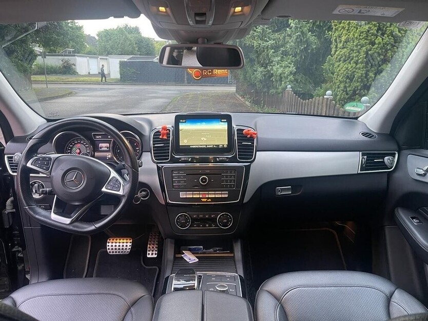 GLE