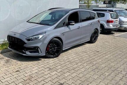 Ford S-Max 95.000 km 28.500 &euro; Köln 51063