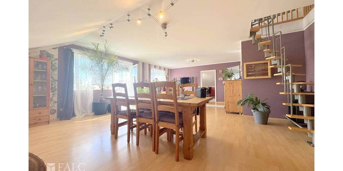 Etagenwohnung Ruppichteroth Schönenberg - 4 Zimmer, 134 m&sup2;, 339.000&euro; | Angebot:19954353