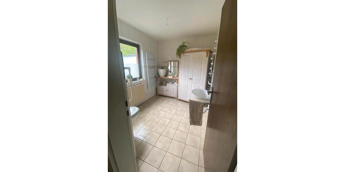 Einfamilienhaus Ruppichteroth - 6 Zimmer, 221 m&sup2;, 220.000&euro; | Angebot:26613915