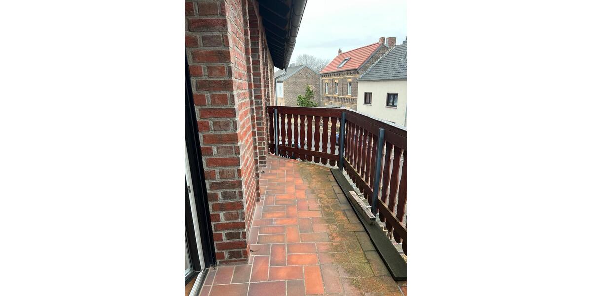 Etagenwohnung Swisttal - 3 Zimmer, 90 m&sup2;, 1.150&euro; | Angebot:25269425