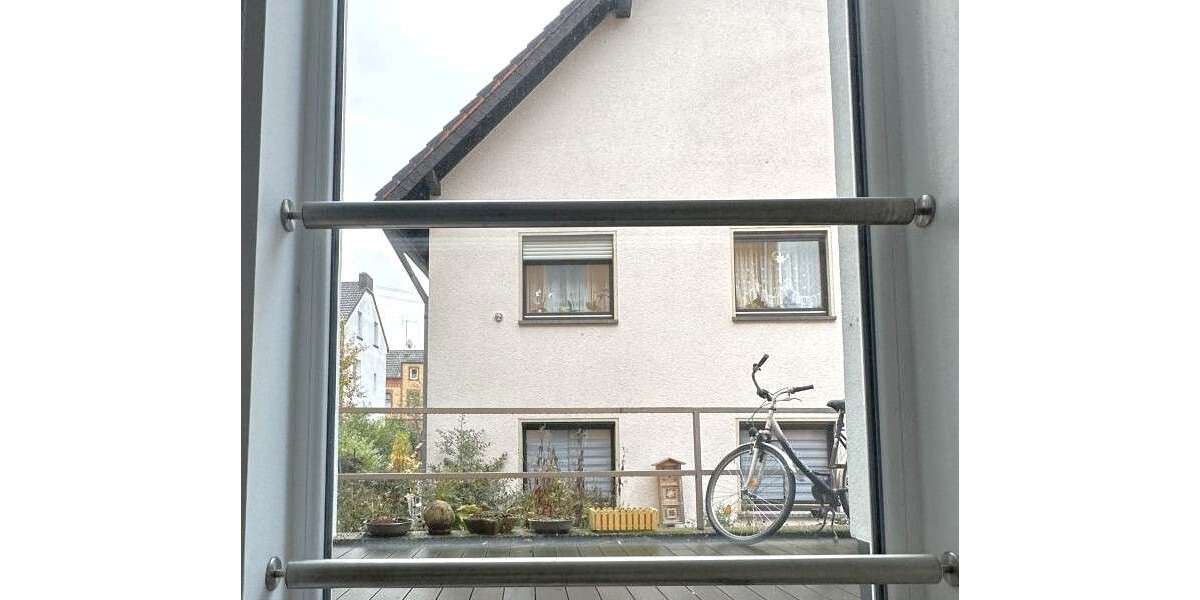 Einfamilienhaus Bonn Poppelsdorf - 15 Zimmer, 330 m&sup2;, 1.090.000&euro; | Angebot:26876923