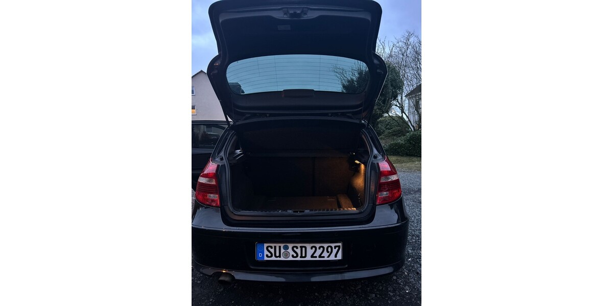 BMW 1er 282.444 km 3.700 &euro; Bad Honnef 53604