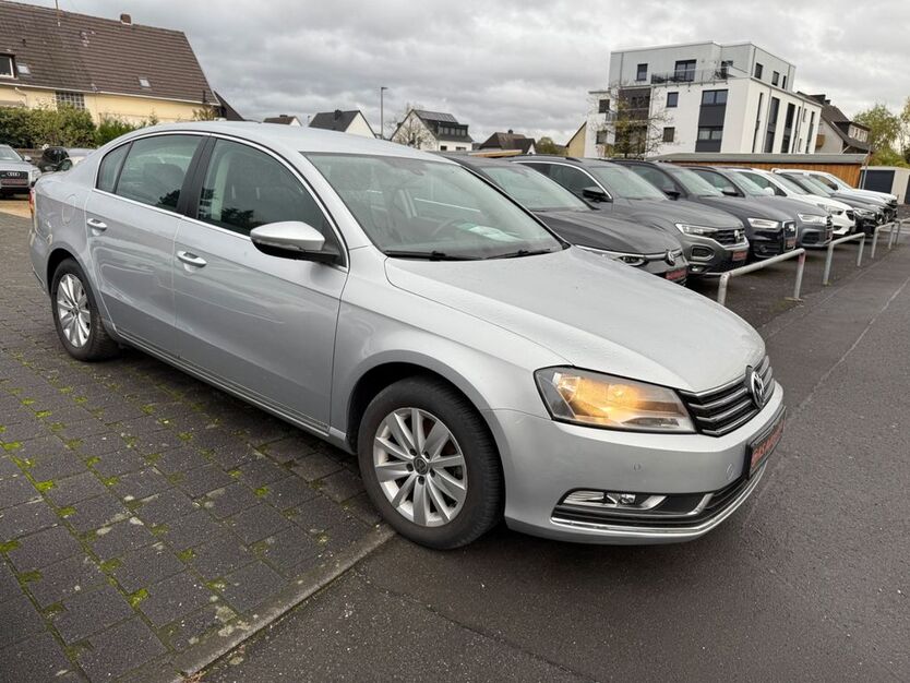 VW Passat 94.000 km 9.999 € Bad Breisig 53498