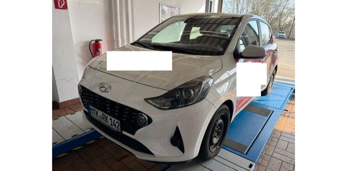 Hyundai i10 22.500 km 9.990 &euro; Oberwinter 53424