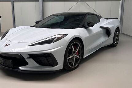 Corvette C8