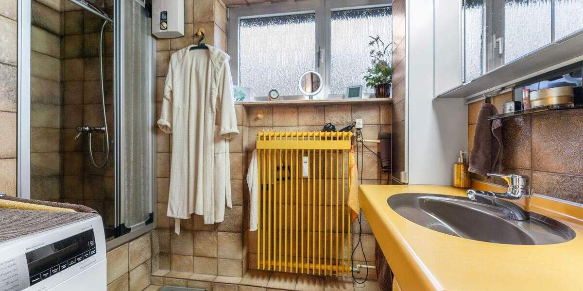 Etagenwohnung Erftstadt Liblar - 3 Zimmer, 80 m&sup2;, 235.000&euro; | Angebot:24809958