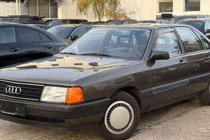 Audi 100 207.000 km 5.990 &euro; Köln 51105