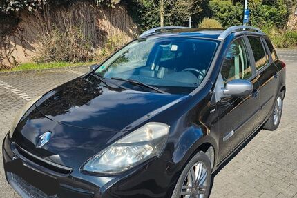 Renault Clio 84.500 km 4.900 &euro; Erftstadt 50374