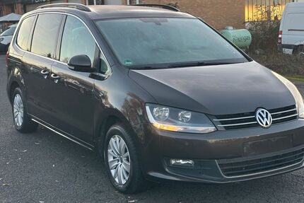 VW Sharan 314.000 km 7.299 &euro; Euskirchen 53879
