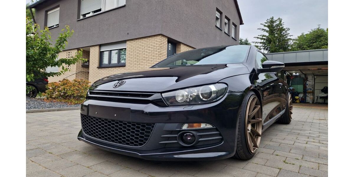 VW Scirocco 119.600 km 10.500 &euro; Euskirchen 53879