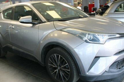 Toyota C-HR 1.2 Turbo Flow 82.995 km 13.780 &euro; Euskirchen 53881