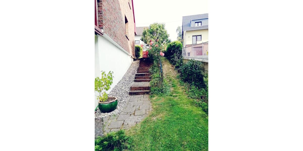 Einfamilienhaus Bad Neuenahr-Ahrweiler Ahrweiler - 5 Zimmer, 170 m&sup2;, 350.000&euro; | Angebot:26115053